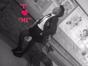 who's that chick_001.jpg
